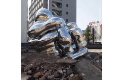 China Stainless Steel Urban Statue Custom Large Stone Statues For Garden supplier