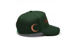 China 5 Panel Flat Curve Snapback Cap With Embroidery Logo Structured Baseball Cap supplier