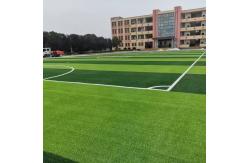 China 40mm Green Artificial Turf Grass Pet Friendly Customizable supplier