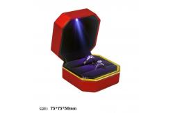 China End LED Light Plastic Jewellery Gift Box for Small Items and Package supplier