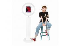 China Rgb Led Ring Light Ipad Photobooths Social Booth Photo Booth Magic Mirror supplier