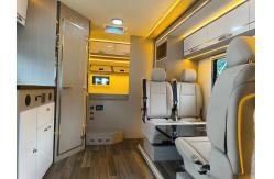 China 170 hp 3 Beds RV Caravan Van , Rotary Toilet Mobile Home Camper Van supplier
