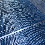 Pressure Welded Galvanised Steel Mesh Walkway Grating For Pedestrian Passage for sale
