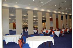 China Conference Room Sound Proof Operable Folding Partition Walls Aluminum Frame supplier