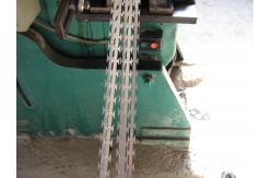 China Fully Automatic Barbed Wire Machine , 380V Razor Blade Making Machine supplier