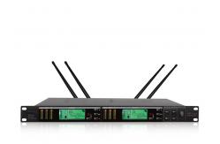 China Performance Microphone True Diversity Wireless System With Pll Combined Technology supplier