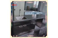 China Polished Lab Workbench With Integral Structure Bolt Connection Installation Method supplier