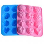 Flexible 88g 12 Flowers Silicone Cake Molds For Chocolate for sale
