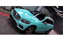 China Metallic Tiffany Blue Matte Car Vinyl Wrap Swipeable Bubble Free supplier