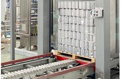 China Rotary Carbonated Aluminum Can Filling Machine For Beverage supplier