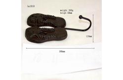 China Home Decoration Wrought Iron Coat Hooks Cast Iron Crafts supplier