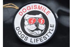 China Environmental Custom Made Embroidered Patches Sew Iron On Patches For Clothes supplier