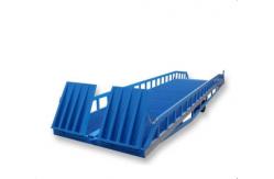 China Large Loading Capacity Mobile Dock Ramp With Outriggers Movable Dock Leveler supplier