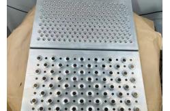 China 304 Stainless Steel Perforated Metal Mesh Weather Resistant Round Hole Shape supplier