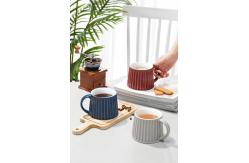 China Cute Ceramic Mugs Handmade 480ml Ceramic Unique Coffee Mug With Lines supplier
