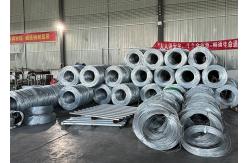 China Single Or Double Strand Common Twisted Security Barbed Wire Fence Roll supplier