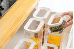 China 1000ml 1500ml 425ml 2 Oz Clear Plastic Containers With Lids supplier