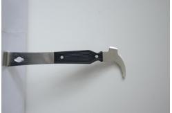 China Bee Hive Eqipment Stainless Steel Hive Tool With Wooden Handle For Beekeeping supplier