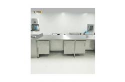 China Smooth Surface Stainless Steel Lab Bench For Laboratory Examinations supplier