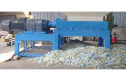 China plastic shredder for plastic recycling plant and shredder machine with 2-3tph supplier