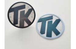 China Special Material Printing Silicone Labels For Clothing Bright Surface 3D Trademark supplier