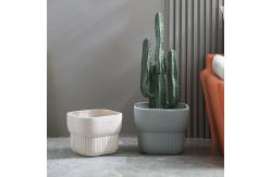 China Rust Resistant Fiber Clay Planters Smooth Surface Easily Assembled supplier