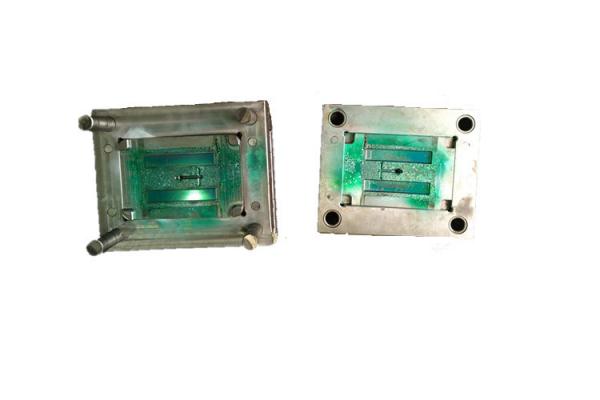 Polishing Surface Professional Plastic Mold Injection , Injection Mold Design 2 Cavity