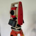 China Known Brand Kolida 442-R10u 2′ ′ R1000 Dual Axis Liquid Comensator Total Station Surveying manufacturer