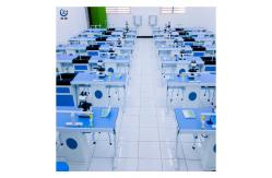 China Chemical Lab Room Furniture Versatile Design with Drawers and Shelves supplier
