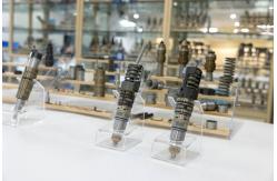 China BOSCH Fuel Injector manufacturer