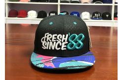China Customize Debossed Snapback Hats And Caps Mens 3D Embroidered With String supplier