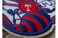 China 3D Washable Custom Embroidery Heat Transfer Patch For Ski-Wear supplier