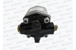 China XCMG Truck Crane Spare Parts Power Steering Pump 803000065 QC18/13-D14XZ supplier