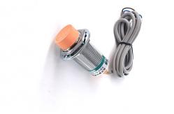 China Durable Miniature Inductive Proximity Sensor IP67 Protection Structure supplier