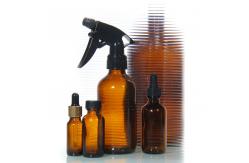 China Cosmetic Set Cream Glass Bottle with Pump Luxury Square and Sircular Shape Customized supplier