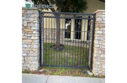 China Pet-Containment Tubular Steel Fence Pool Digging Barrier supplier
