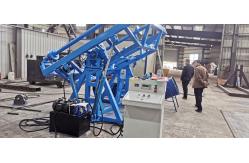 China 20000L Tank Rock And Roll Rotomoulding Machines For Leptosomatic supplier