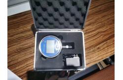 China Low Power Liquid Digital Pressure Gauge With Rechargeable Battery supplier