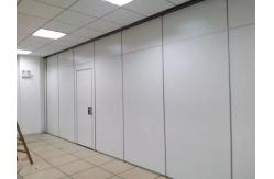 China Wooden MDF Restaurant Foldable Movable Sliding Partition Walls Rolling System supplier