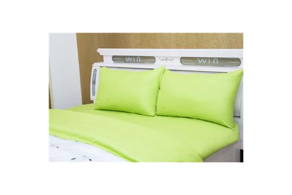 Embossed Flat Sheet Set 100% Polyester Microfiber Bedding set