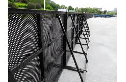 China Black Folding Explosion Proof Barrier 1.5M Concert Crowd Barriers supplier
