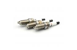 China Auto Ignition Genuin Spark Plug LBK6RTC Replacement K20HR-U11 90919-01235 supplier