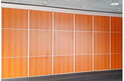 China Muti - Function Heat Insulation Sliding Folding Partition Walls Floor To Ceiling supplier