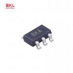 AD8615AUJZ-REEL7 Amplifier IC Chips - Low Noise High Speed And High DC Gain for sale
