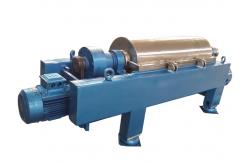 China Solid Control Horizontal Structure Drilling Mud Centrifuge with Large Volume supplier