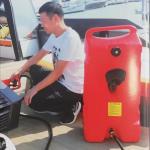 Movable 53L 2mm HDPE Marine Oil Tank With Wheel