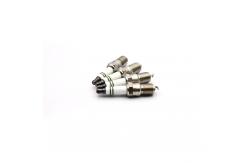 China DCPR7E XU22EPRU YR7DE 3707010 Auto Spark Plugs supplier