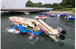 China Paddle Wheel Weed Collecting Boat For River Cleaning supplier