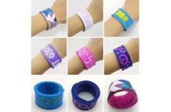 China Casting Embossed 2.0mm Custom Silicone Slap Bracelets supplier