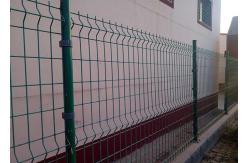 China 5mm Wire Cylinder Post V Mesh Security Fencing For Courtyard supplier